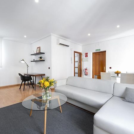 Madrid Centric Suites Екстериор снимка