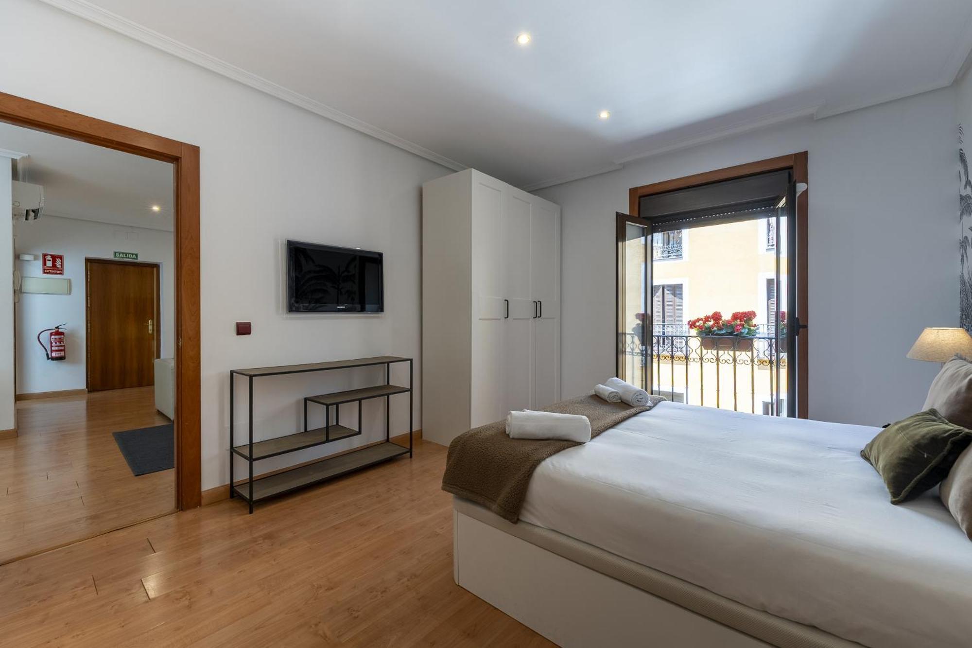 Madrid Centric Suites Екстериор снимка